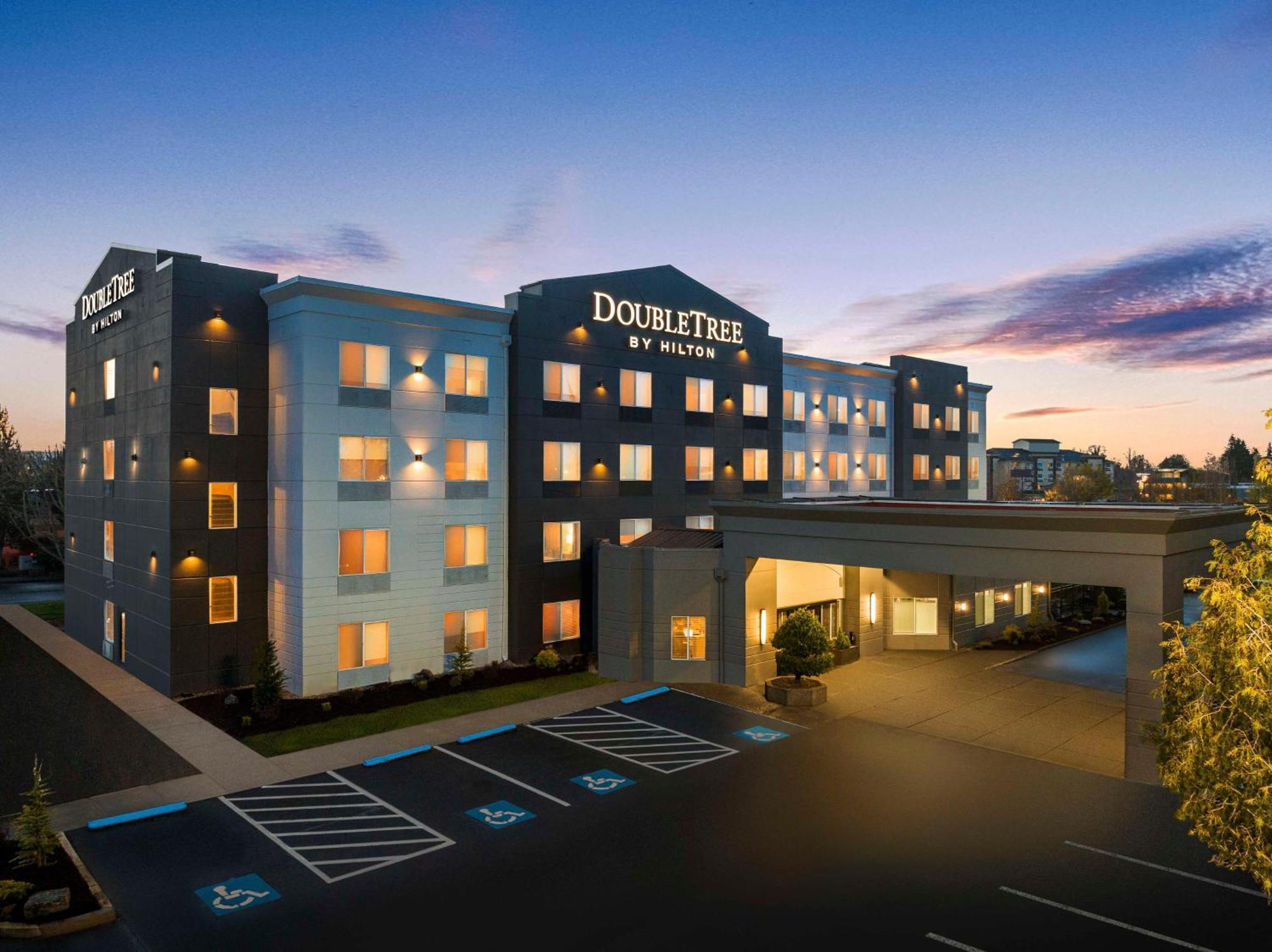 Готель Doubletree By Hilton North Сейлем Екстер'єр фото